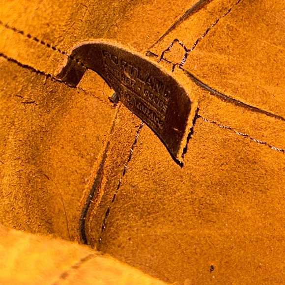 Portland Leather Goods medium crossbody tote - Picture 3 of 3